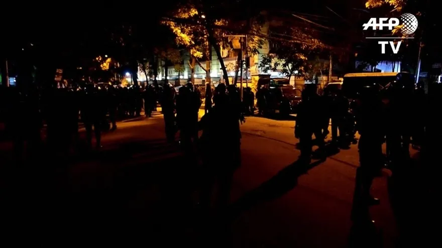 EI reivindica tiroteo en barrio diplomático en Daca