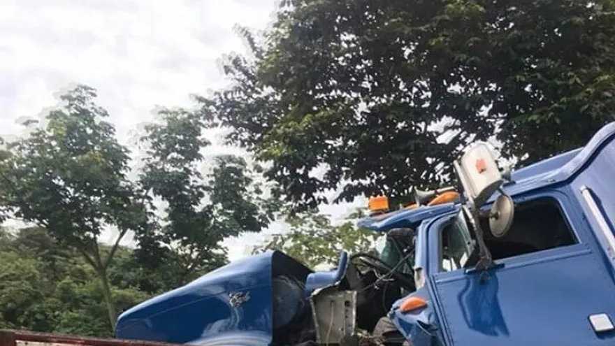 Reportan accidente múltiple en la Vía Centenario