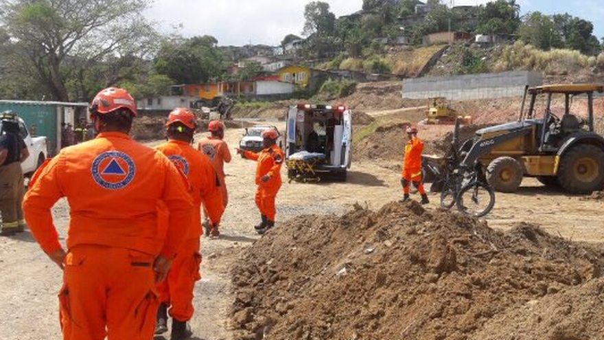 Se registra deslizamiento de tierra en Santa Librada