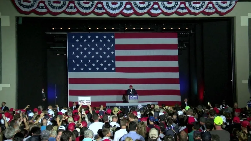 Trump se defiende tras desórdenes en campaña electoral