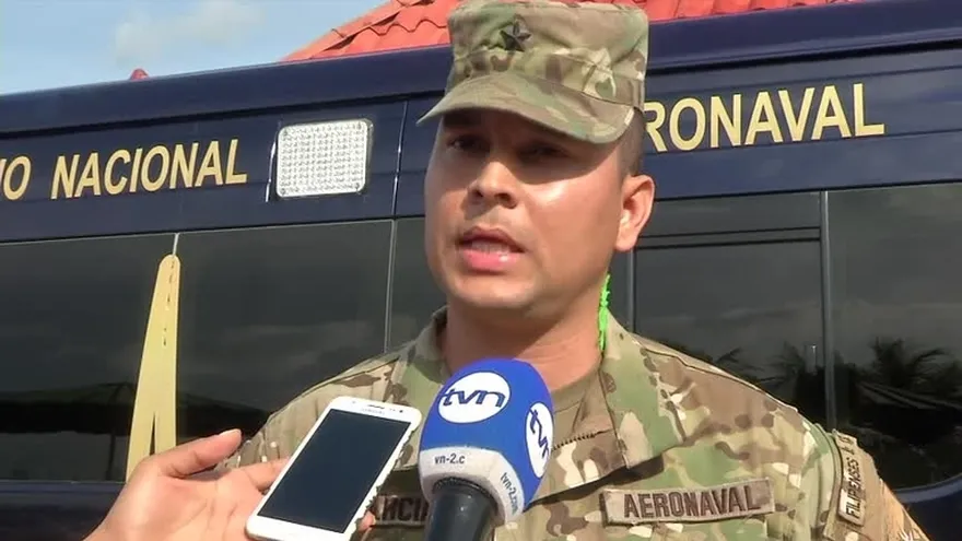 Cuatro personas rescatadas al incendiarse un yate en Isla Taboga