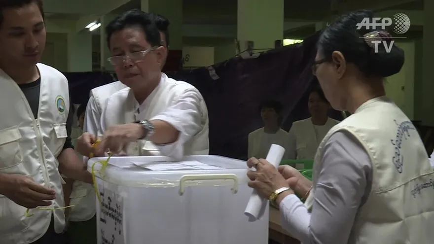 Histórica elección legislativa en Birnania