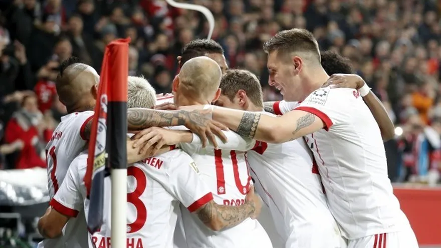 Bayern Munich con Golazo de James consiguen la victoria