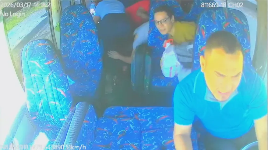 Violencia sobre ruedas, disparan contra autobús de ruta