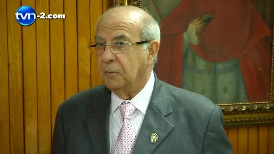 Rector de la UP no descarta buscar sexto periodo