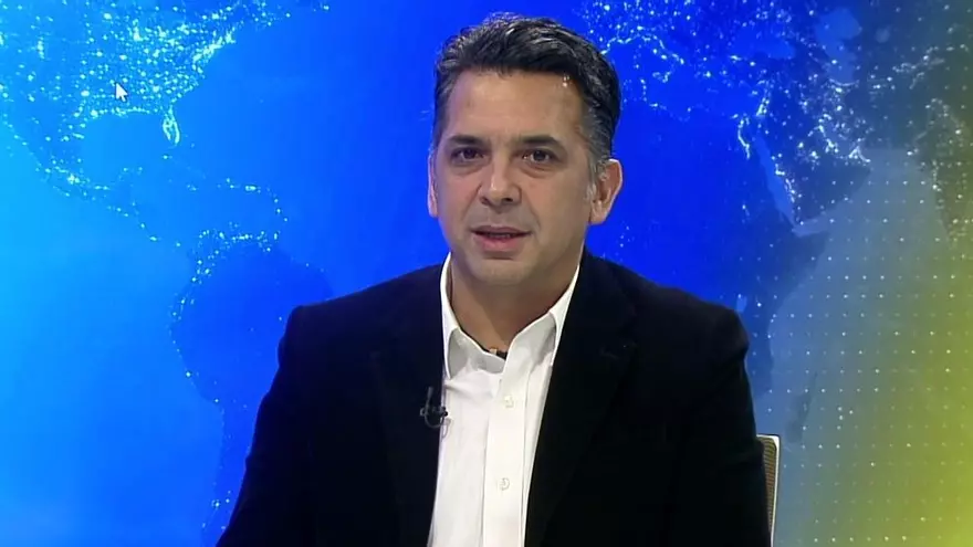 Ricardo Lombana.