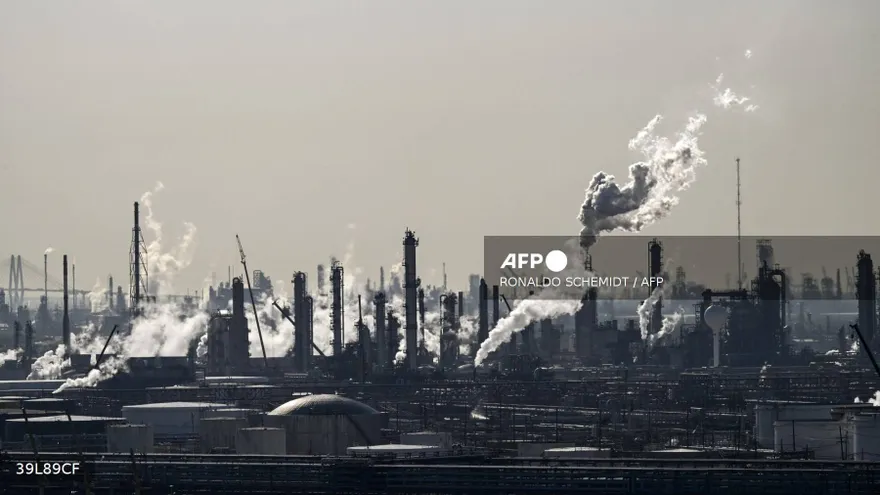 La refinería de petróleo PEMEX Deer Park, Texas.