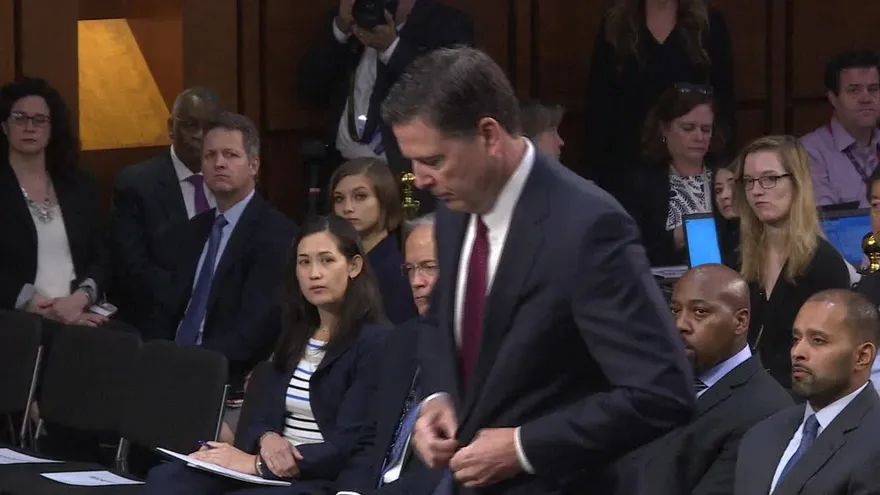 Comey consideró “perturbadores” pedidos de Trump