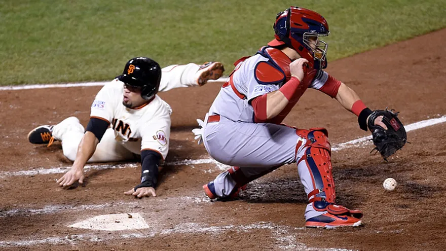 Los errores tienen a Cardenales en la cuerda floja