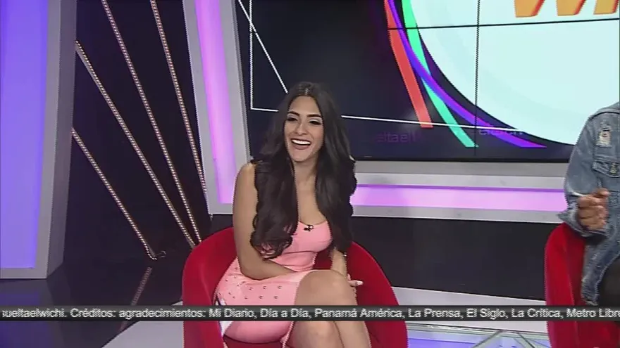 'La Doña' se metió al cuadro por su patria