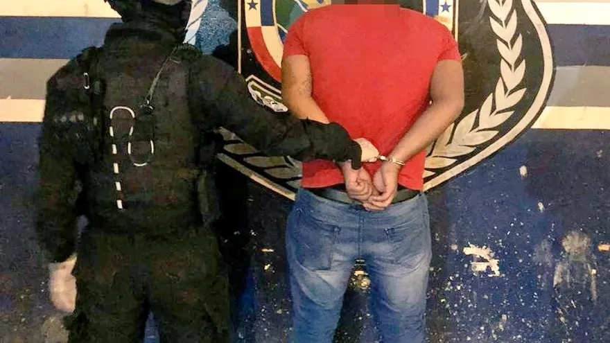 Personas aprehendidas por incumplir toque de queda.