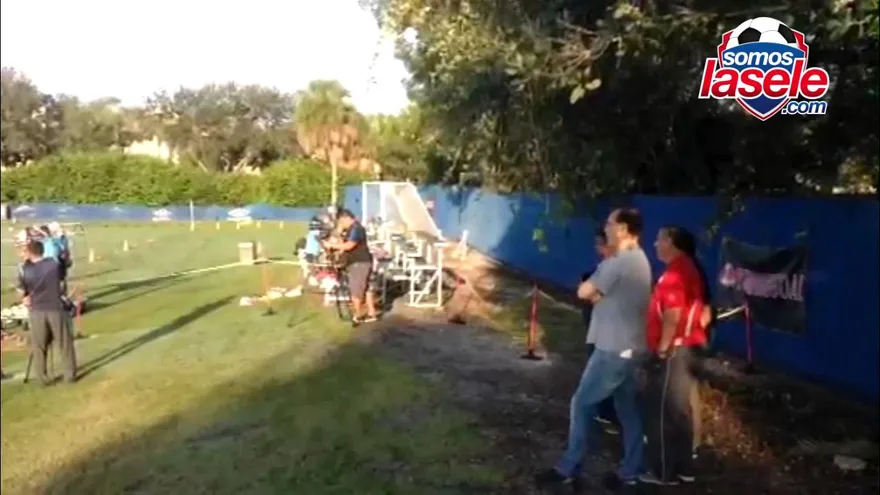 En directo, la Sele entrena al completo bajo la supervisión de Rubén Blades