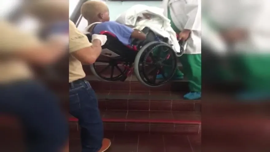 Estructura del Hospital del Niño en estado crítico