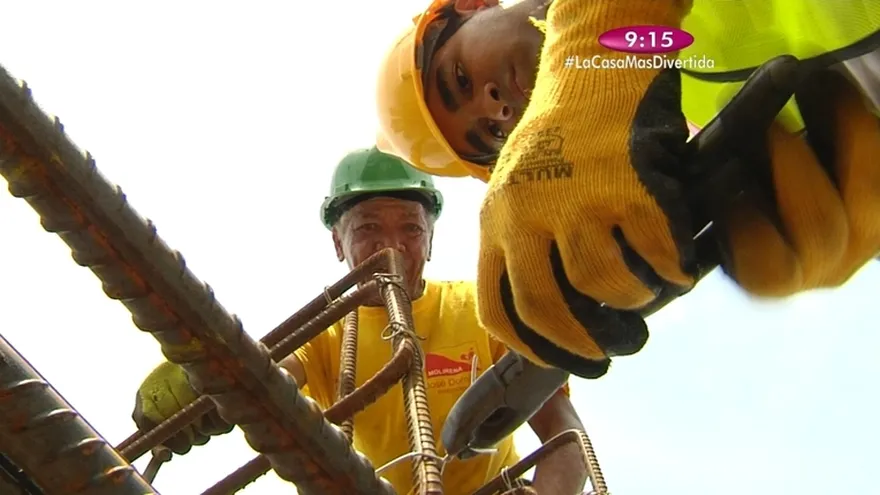 Reportaje - Un día en la construcción