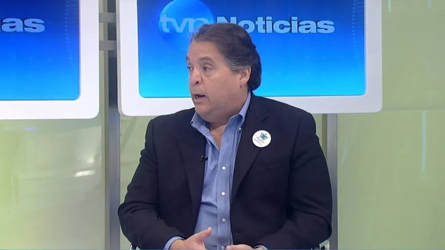 Gaspar García de Paredes, Grupo Unidos por la Educación