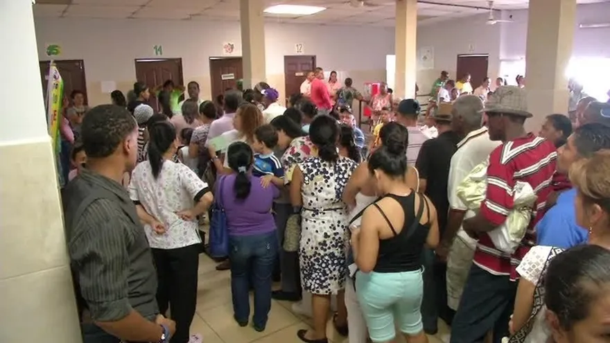 Inicia segundo trimestre escolar en medio de temor por el AH1N1