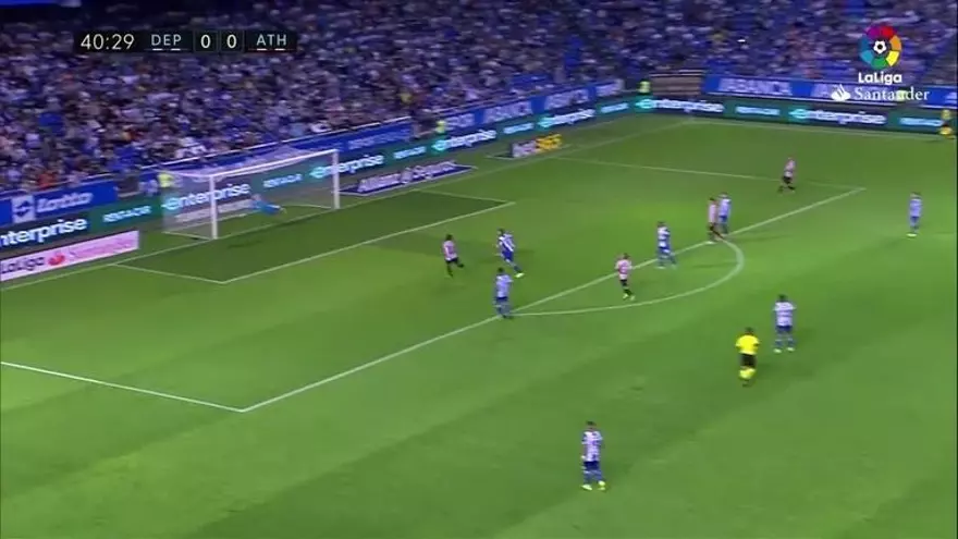 A una distancia de 32 metros Raúl García anotó este golazo