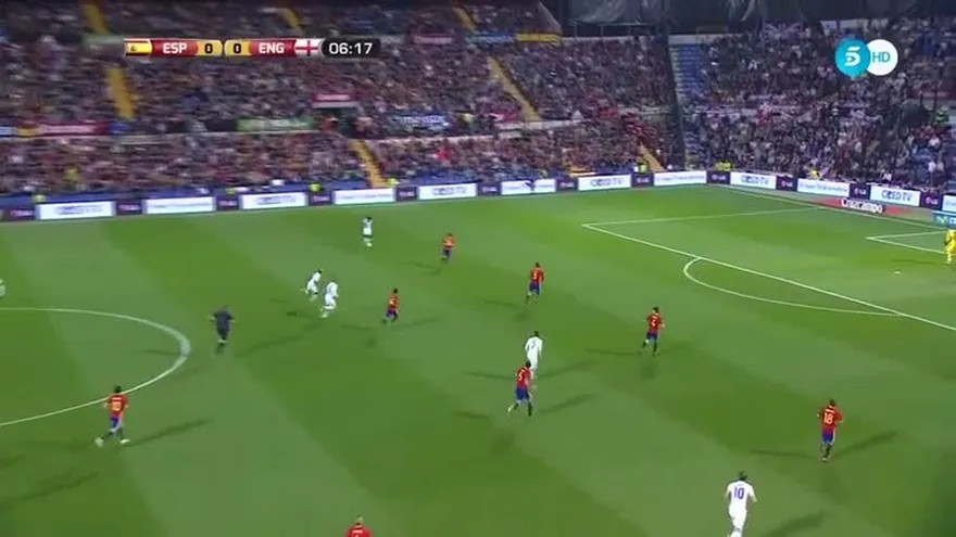 España ganó 2-0 a Inglaterra en partido amistoso