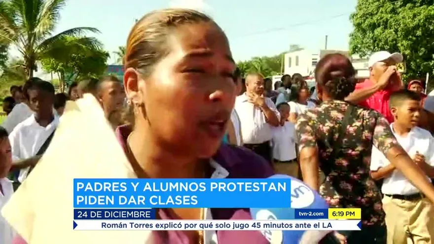 Residentes de Veracruz exigen mejoras en su escuela