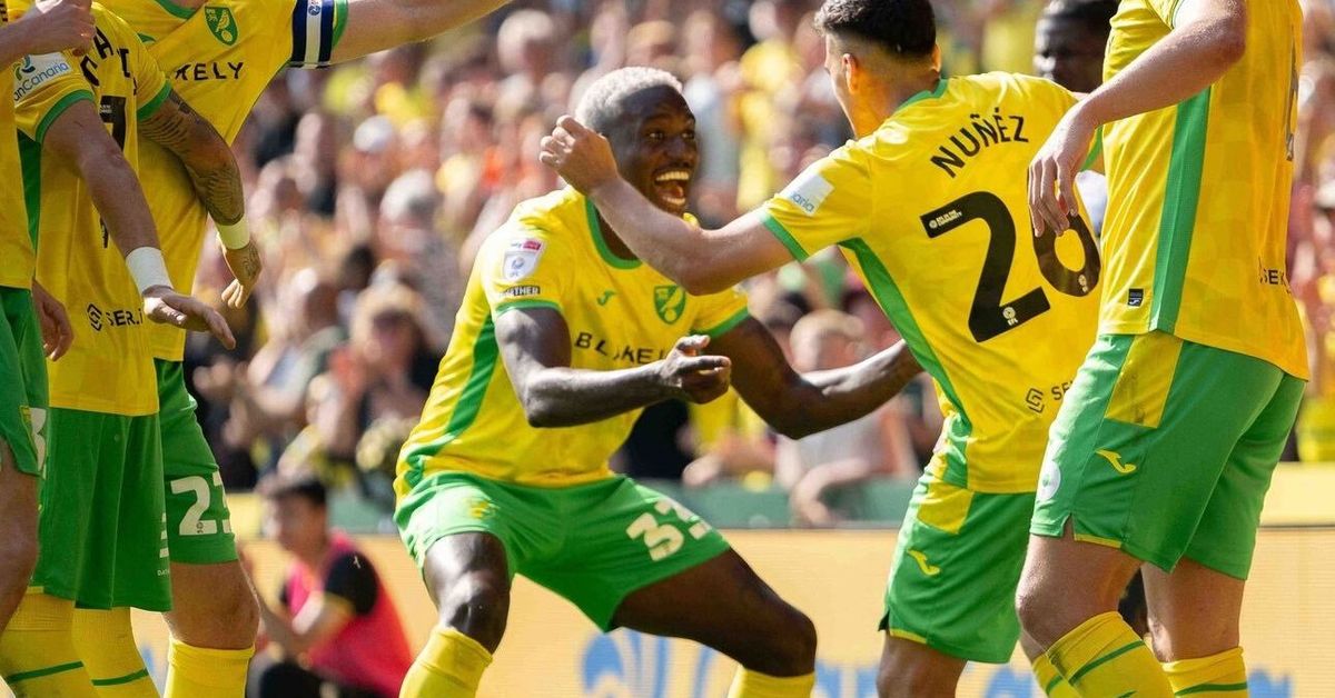 José Córdoba anotó en la Championship con Norwich, en goleada sobre Bristol City