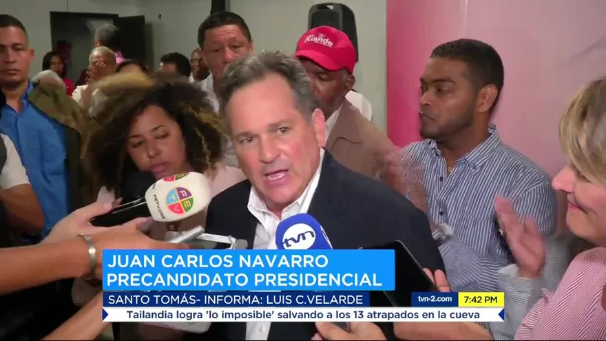 Juan Carlos Navarro se postula como precandidato presidencial