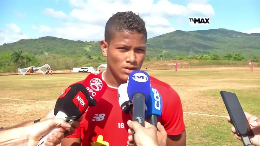 Iván Anderson sostiene que busca ganarse un puesto para el partido contra Estados Unidos