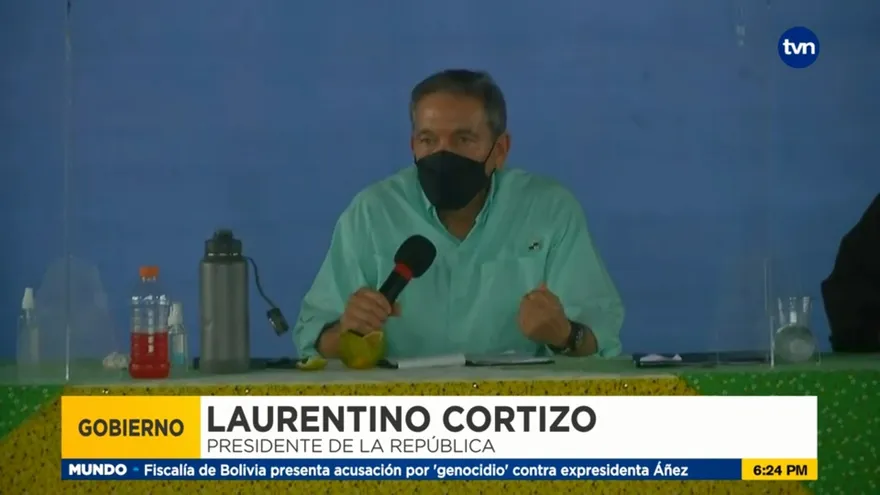 Cortizo asegura que prefiere que se investigue el tema de funcionarios vinculados a hisopados para opinar
