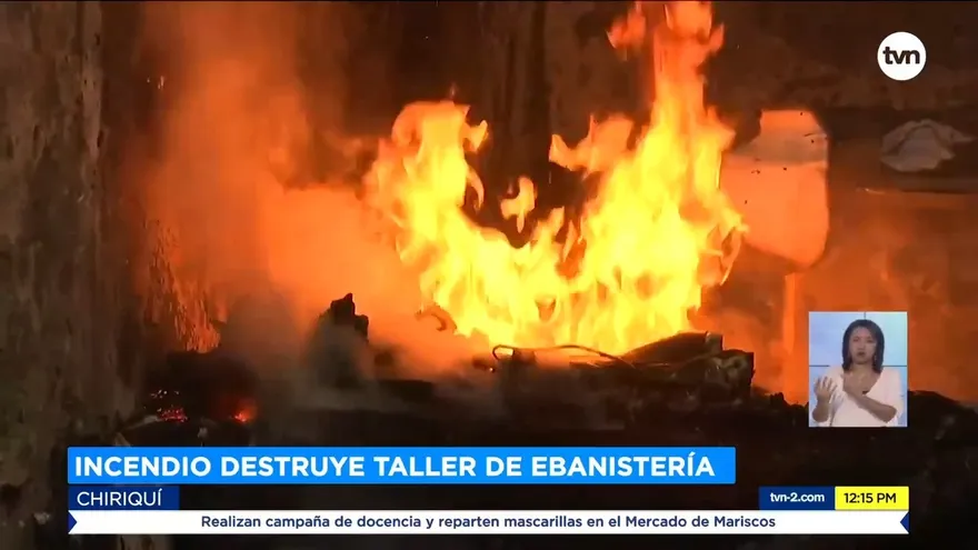 Bomberos controlan incendios en una ebanistería y cuartos de alquiler en Chiriquí
