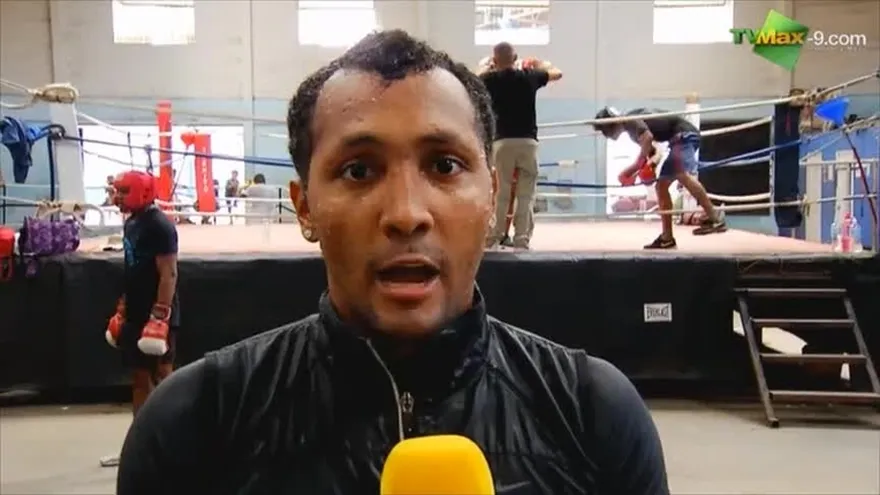 Chemito no para de entrenar en carnaval