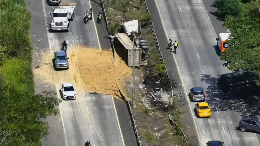 Accidente de tránsito en la Vía Centenario