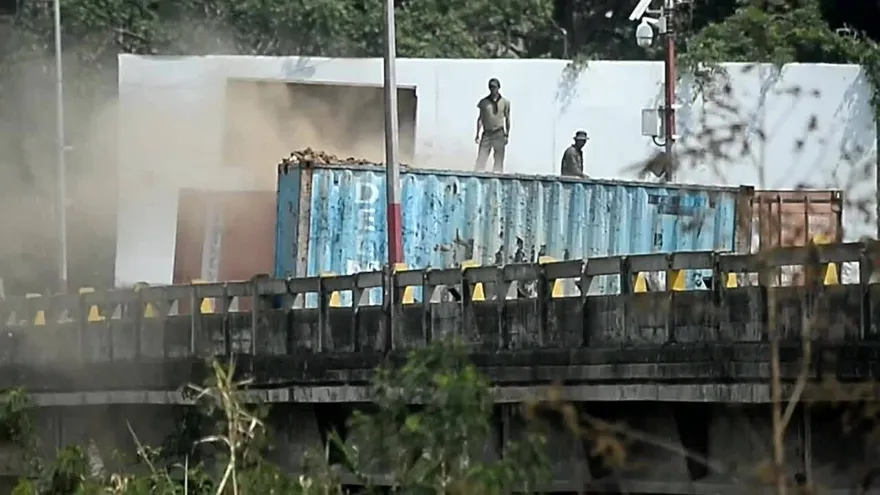 Militares impiden paso a Colombia de estudiantes venezolanos