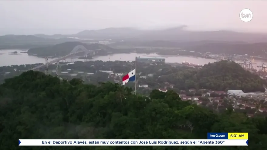 La Bandera Nacional ondea a media asta en el Día de Reflexión