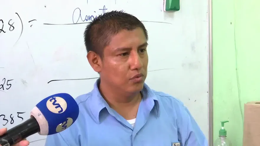 Estudiantes de bachiller en comercio y turismo, obligados a hablar idioma inglés