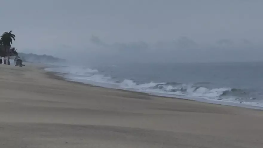 Pescadores de Juan Hombrón llevan una semana afectados por fuertes vientos y mar de fondo