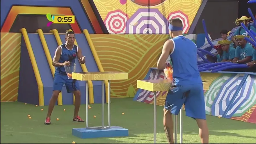 Gran batalla que dieron los machos  en el Ping Pong