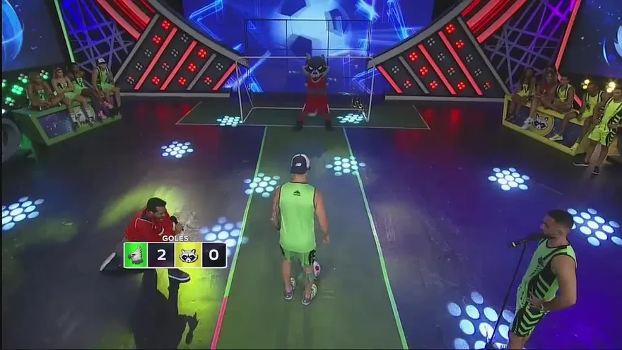 Paul fue la estrella en golea a Max