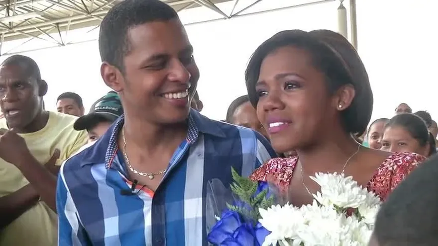 Petición de matrimonio en el Metro de Panamá