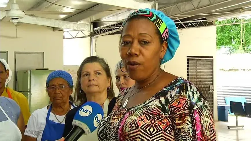 Adultos se destacan en repostería