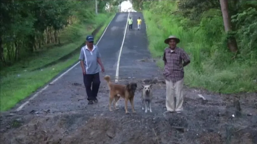 Carretera en Santa Rita de Antón es un verdadero peligro