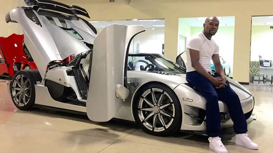 Floyd y su nuevo juguete de 4.8 millones de dolares