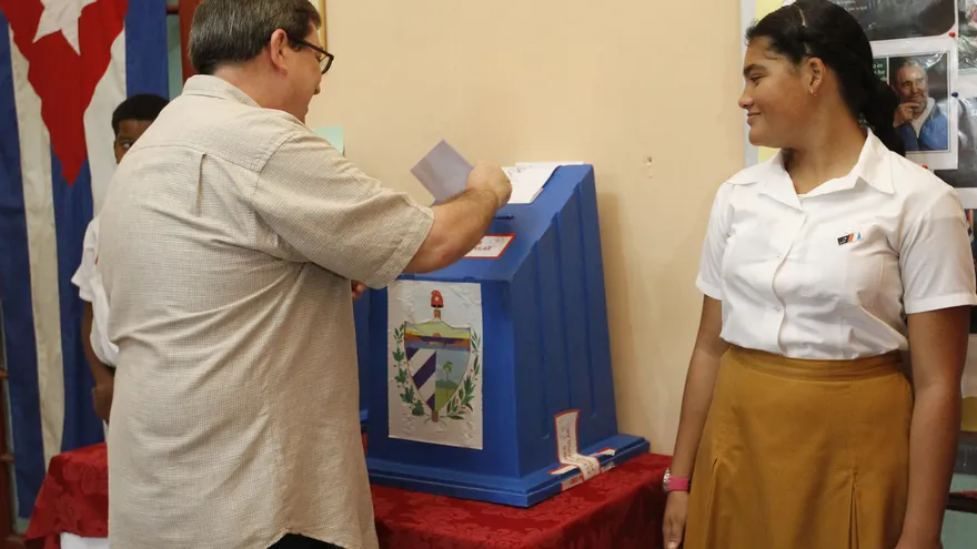 La semana pasada los diputados recién elegidos iniciaron el proceso de consultas para la elaboración de la candidatura del nuevo Consejo de Estado