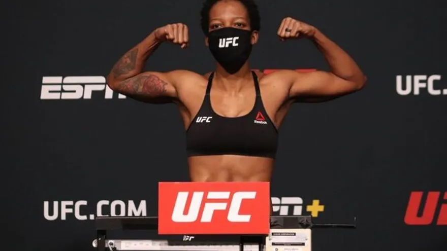 La "pantera" Joselyne Edwards lista para su combate en la UFC
