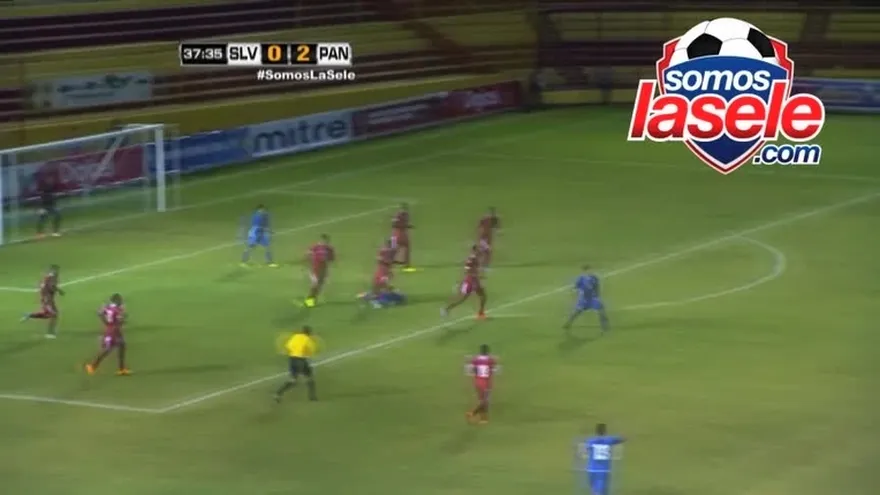 Gol de Alexander Larin de penal - El Salvador 1-2 Panam