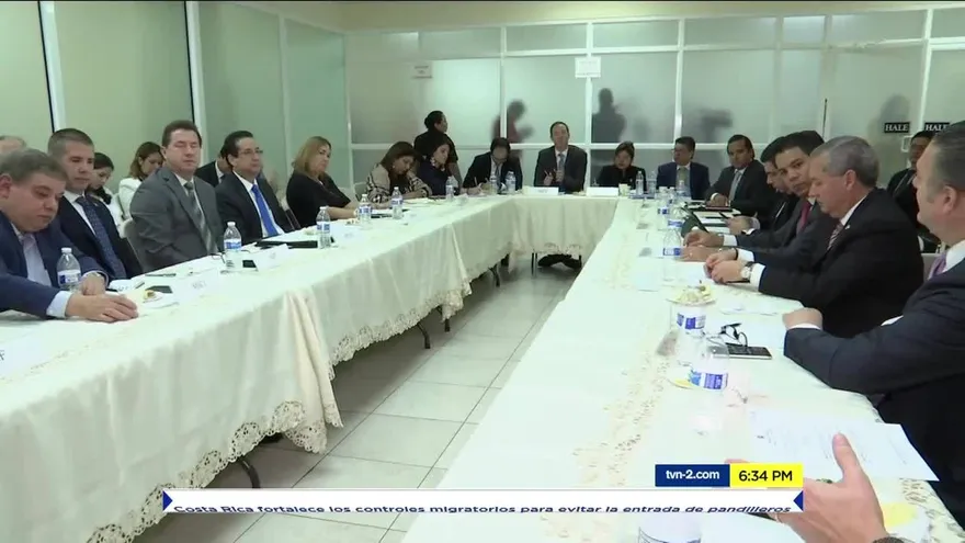 Panamá iniciará negociaciones para TLC con China