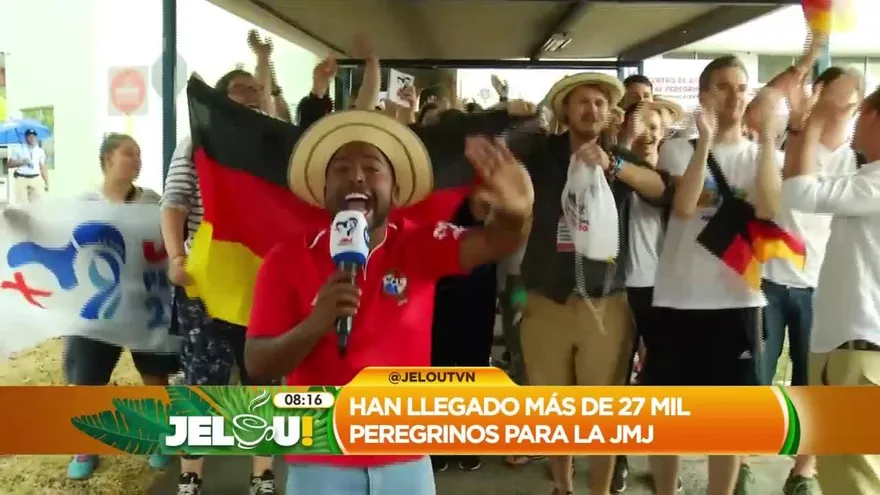 El Cholly Kids compartiendo con los peregrinos