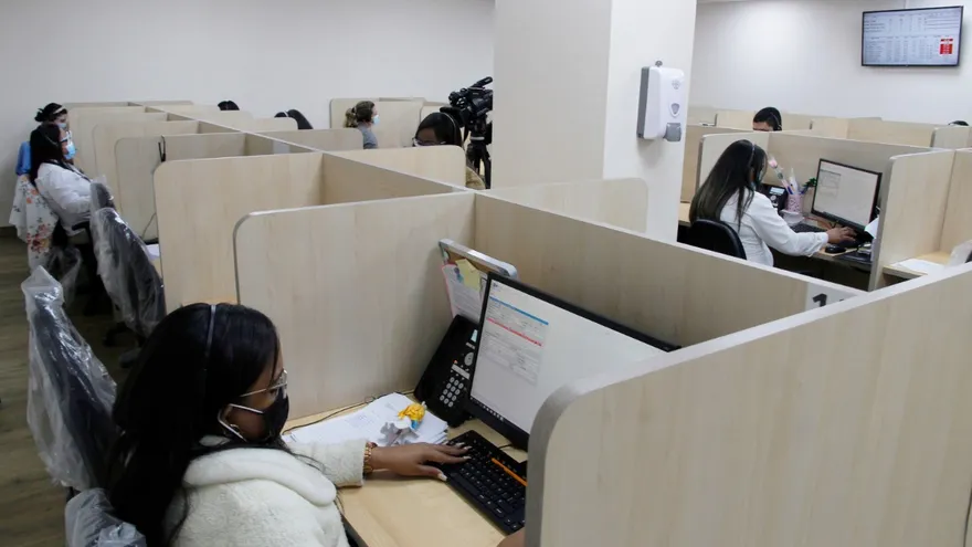 Call center modalidad de teleconsultas.