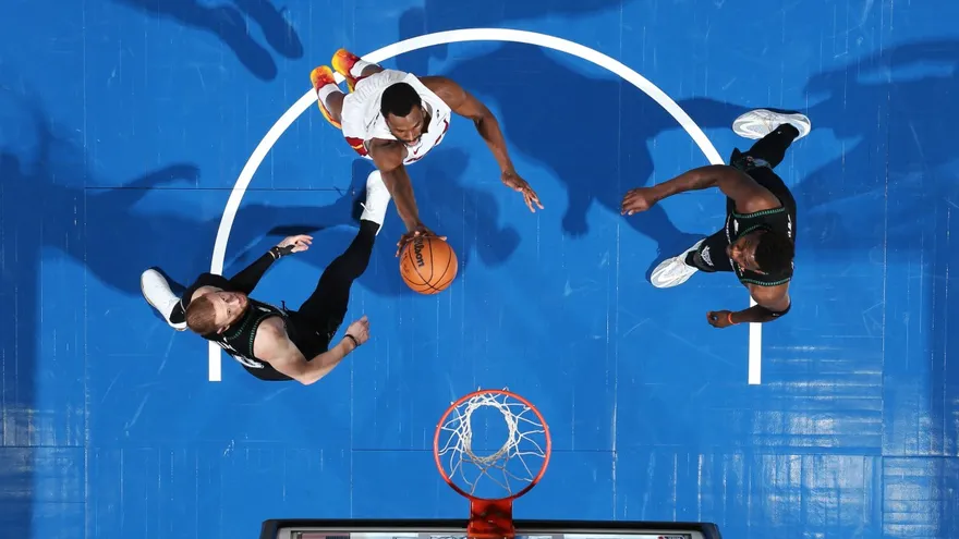 Partido de baloncesto entre Miami Heat y Minnesota Timberwolves