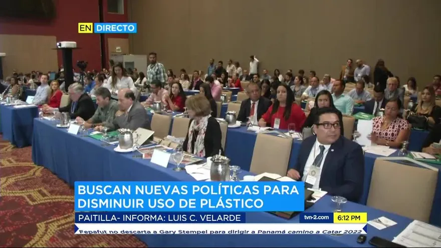 Buscan nuevas políticas parta disminuir uso de plásticos