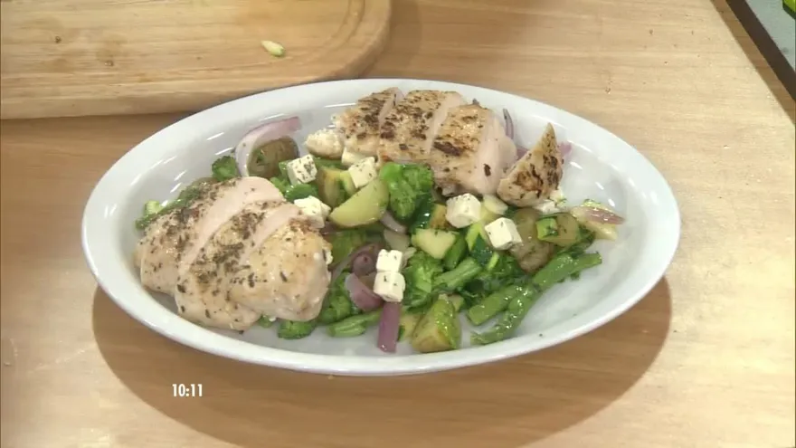 Aprende a hacer un rico pollo a la plancha con vegetales