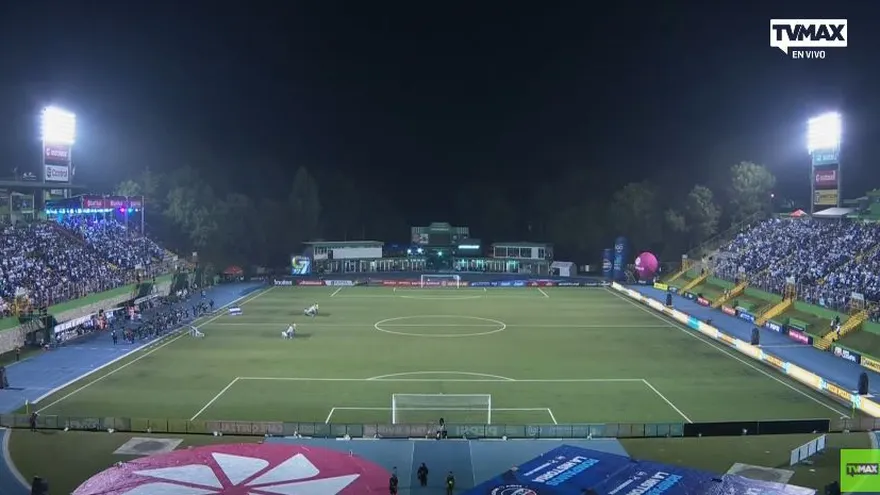 Guatemala vs El Salvador